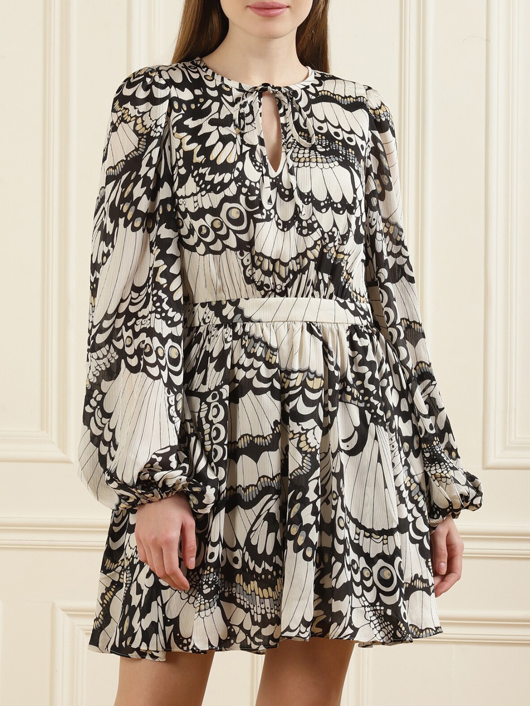 

Ted Baker White & Black Printed Tie-Up Neck Mini Fit & Flared Dress