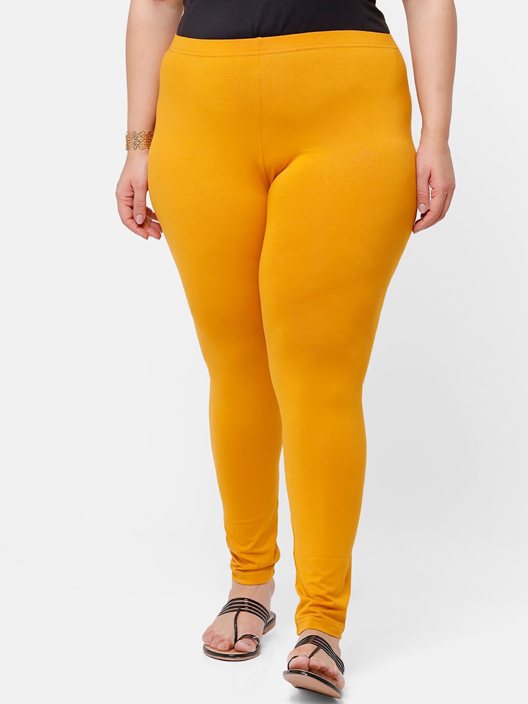 

De Moza Women Mustard Yellow-Coloured Solid Churidar Leggings
