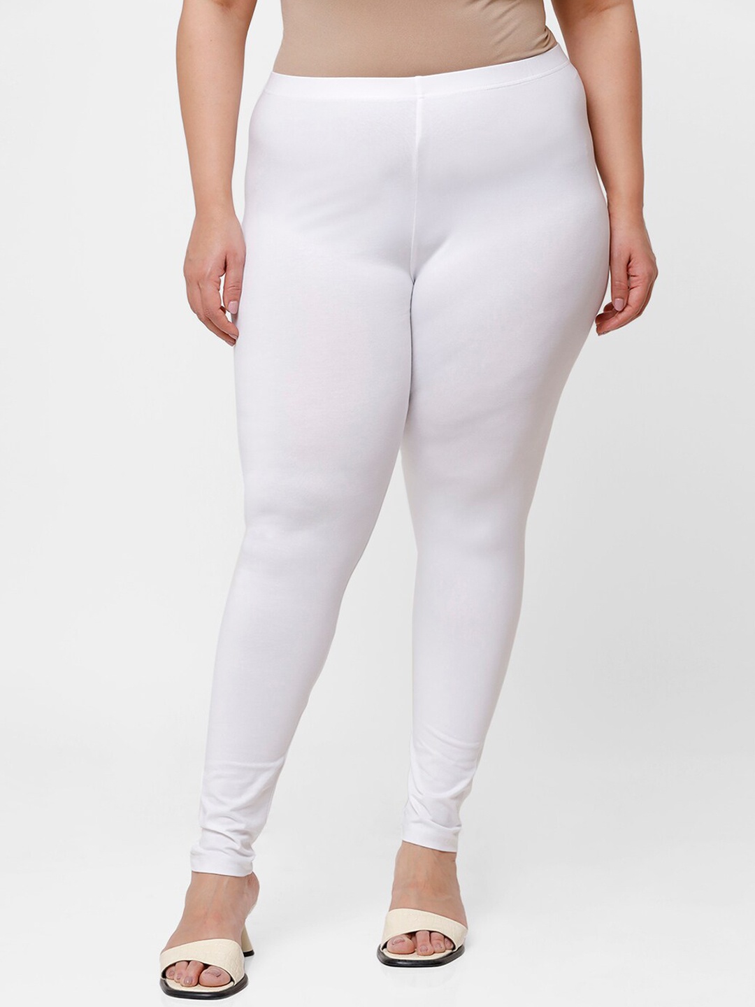 

De Moza Women White Solid Churidar-Length Plus Size Leggings