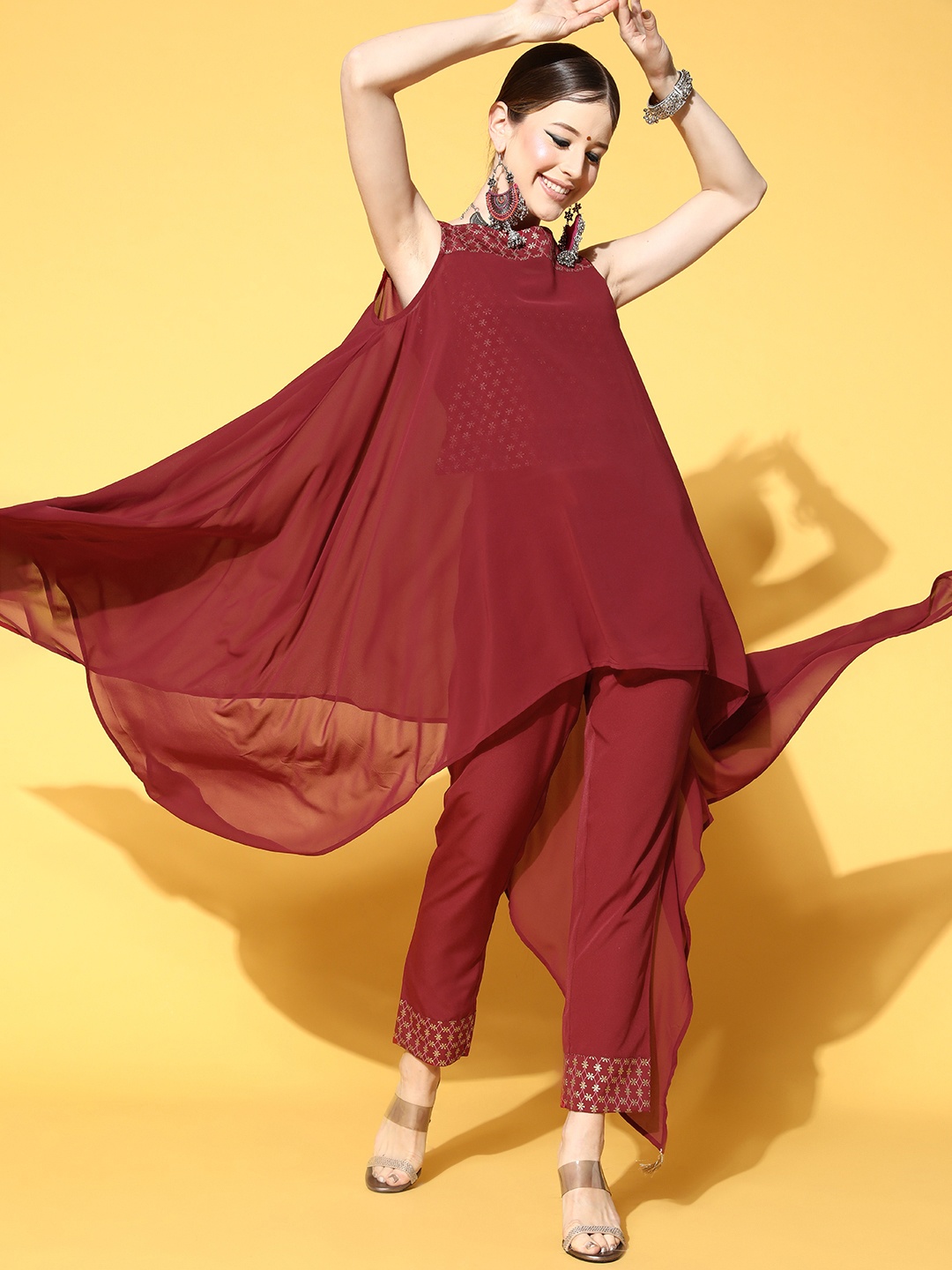 

Anouk Ethnic Motifs Polyester Draped Luxe Kurta Set, Maroon