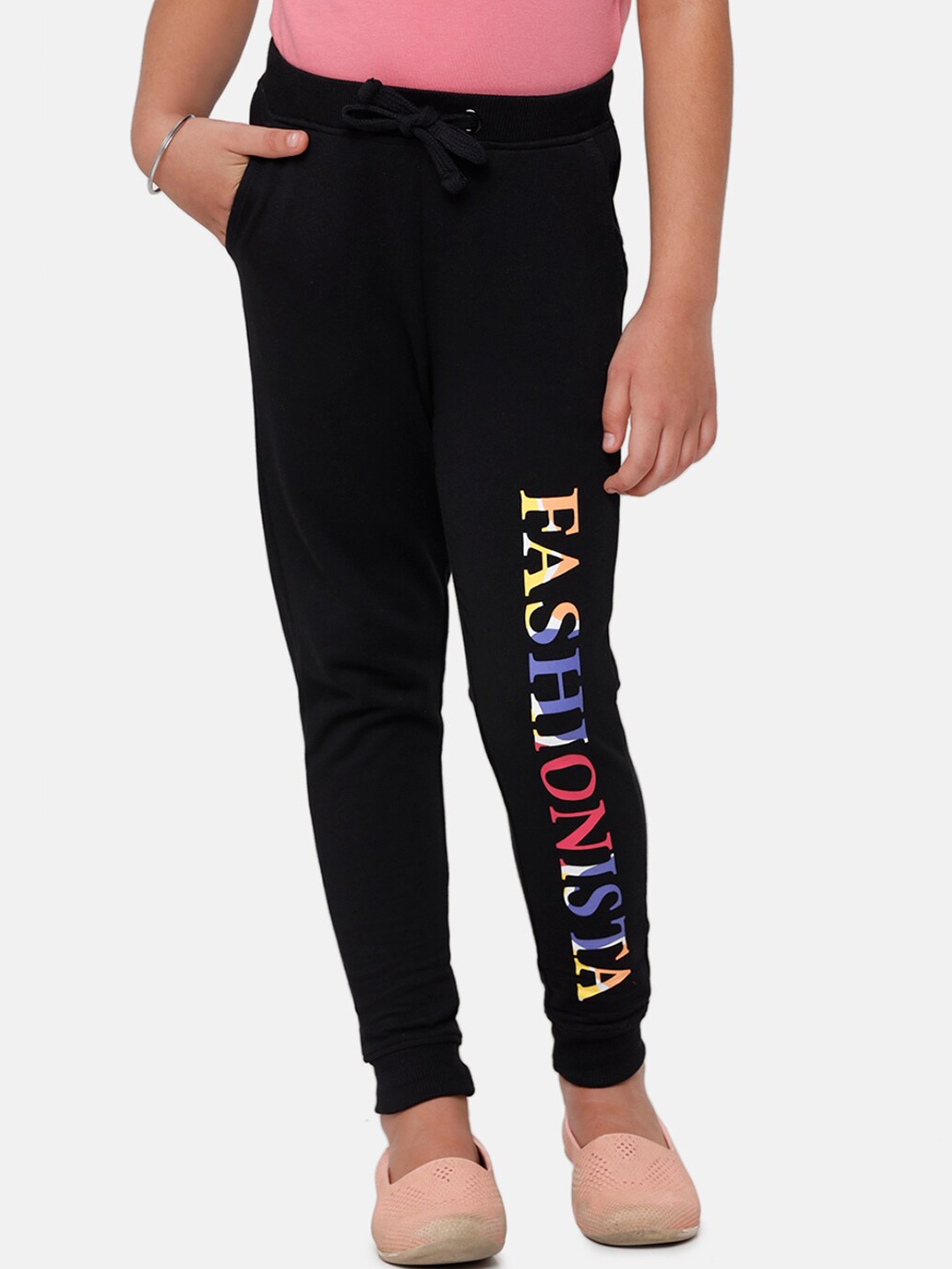 

De Moza Girls Black Solid Pure Cotton Joggers