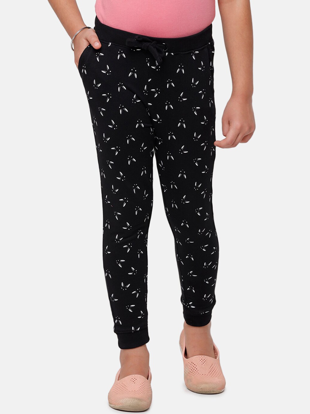 

De Moza Girls Black & White Printed Pure Cotton Joggers