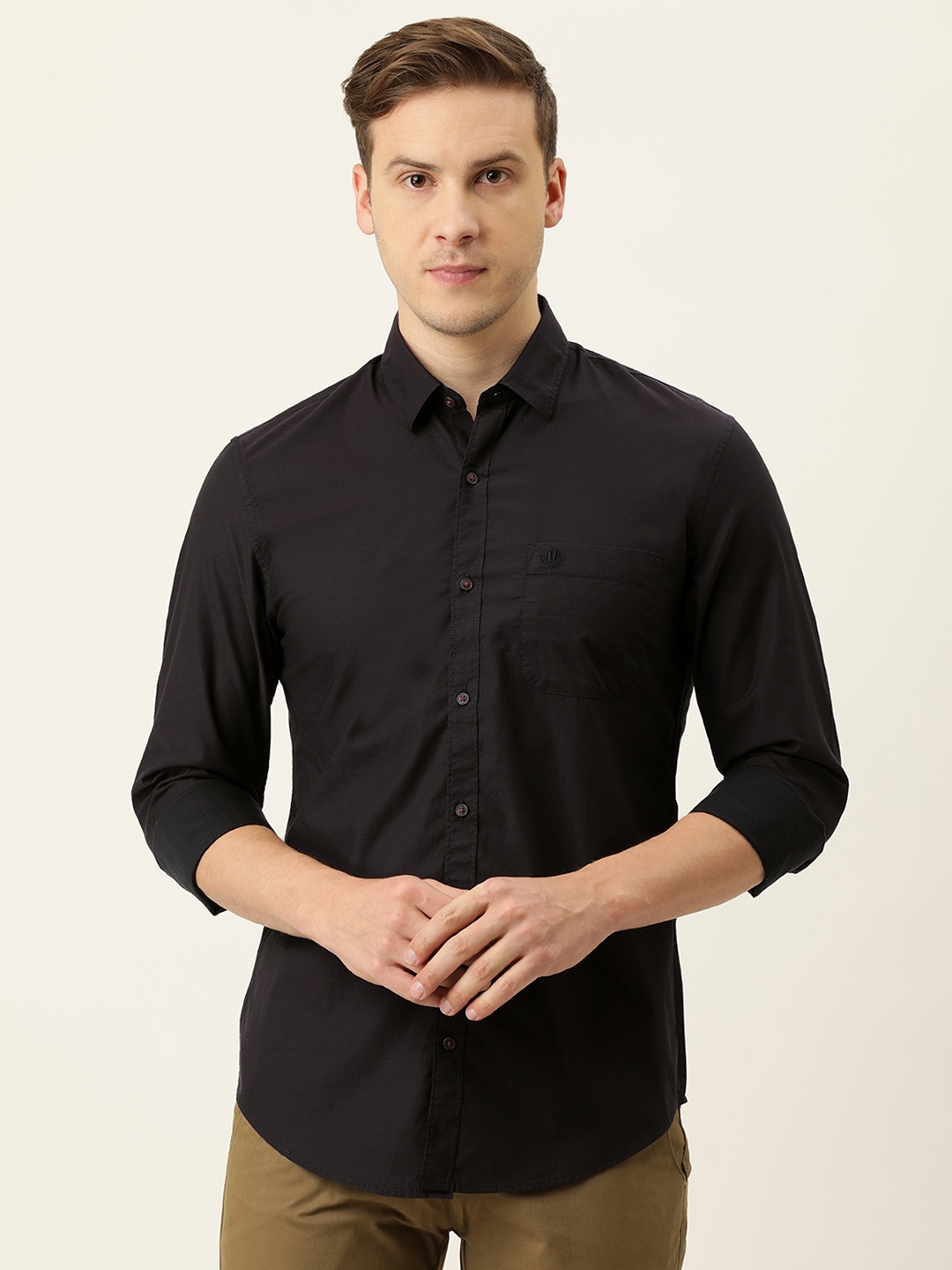 

PETER ENGLAND UNIVERSITY Men Black Solid Slim Fit Casual Shirt