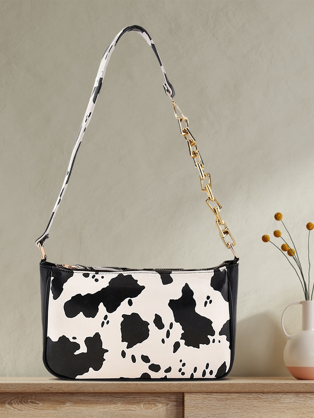 

Lychee bags White Printed PU Shopper Sling Bag