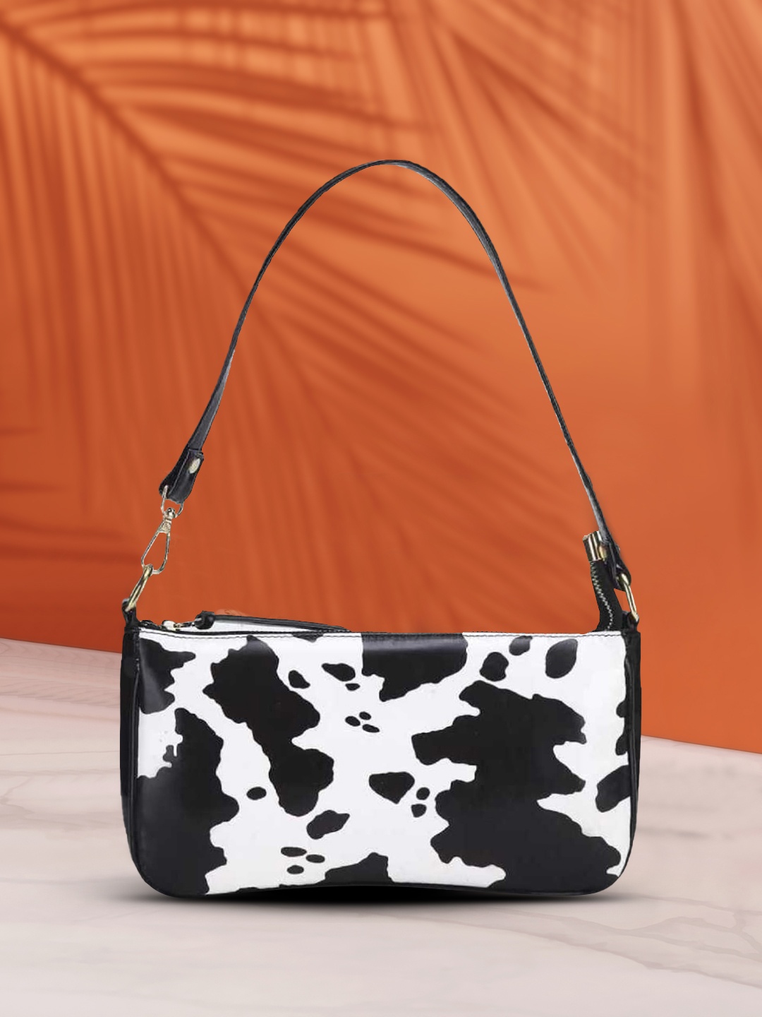 

Lychee bags Woman White Cow Print Shoulder Bag