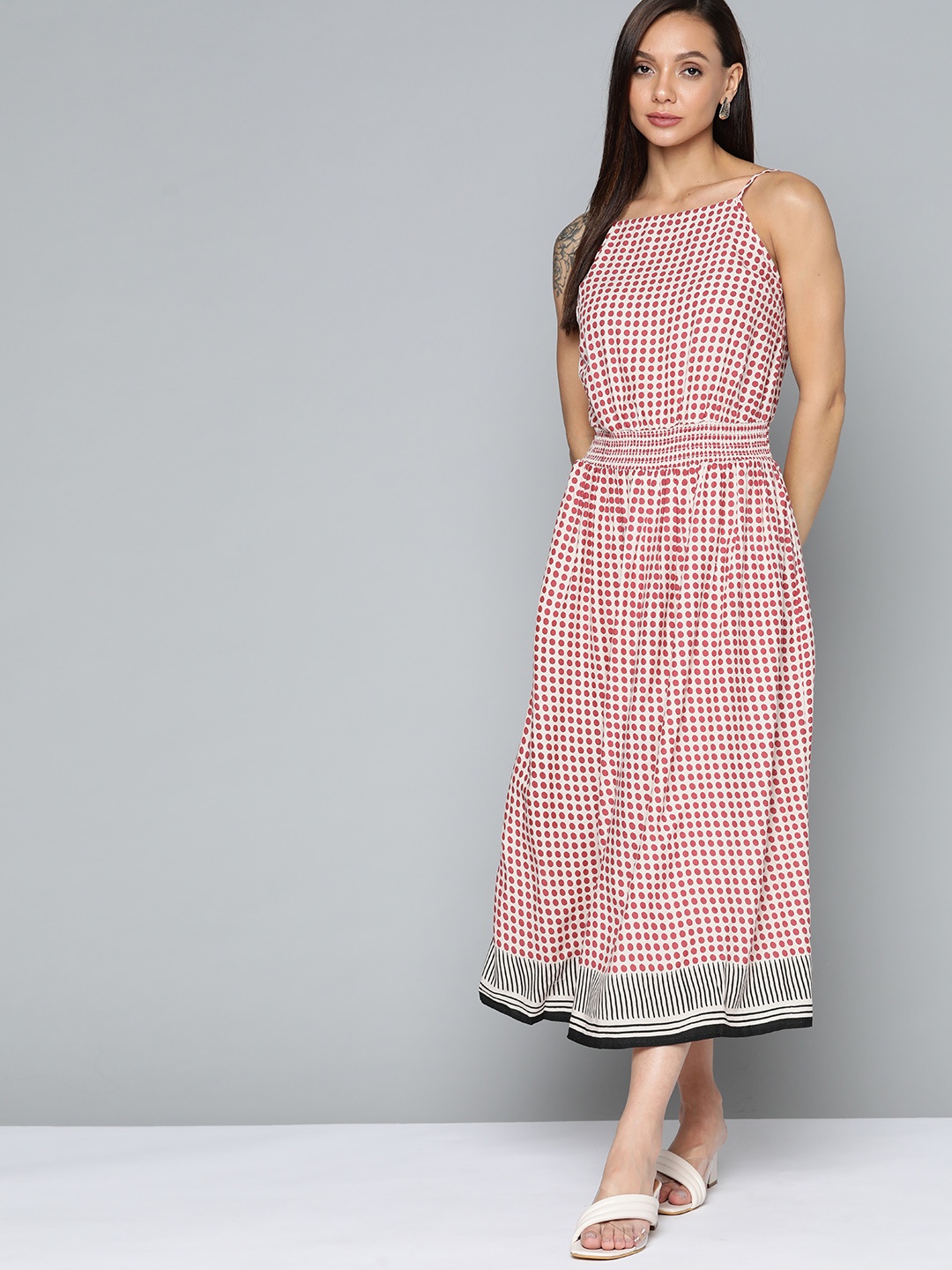 

Chemistry Off White & Red A-Line Midi Dress