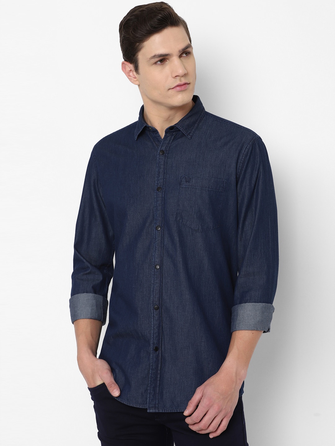 

Allen Solly Sport Men Navy Blue Regular Fit Pure Cotton Casual Shirt