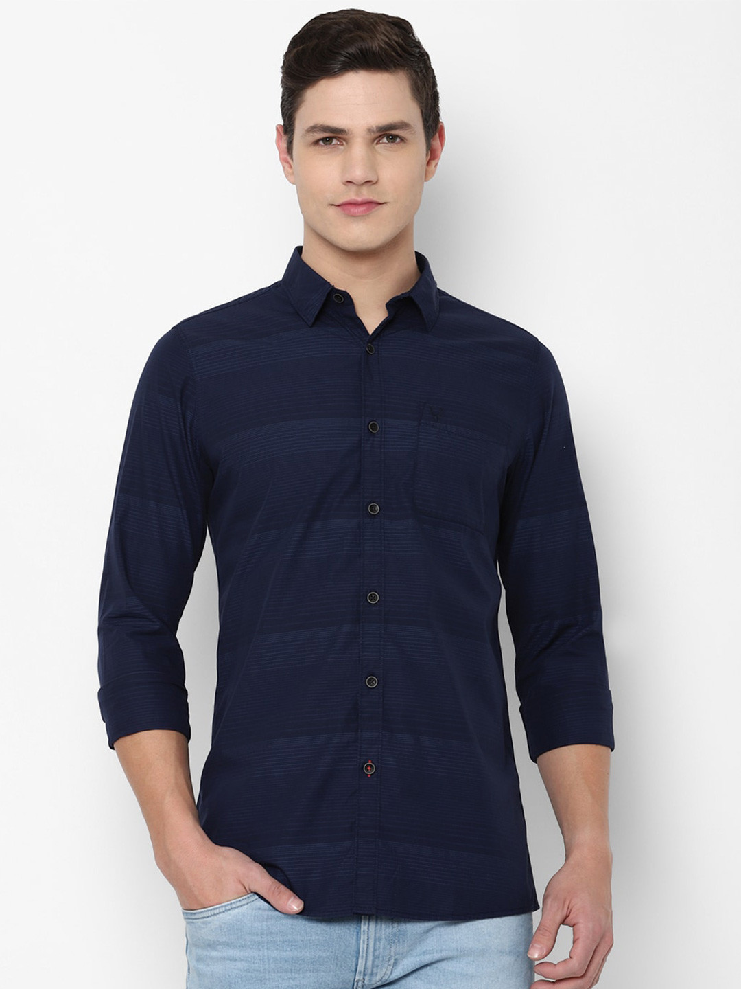

Allen Solly Sport Men Navy Blue Horizontal Striped Pure Cotton Regular Fit Casual Shirt