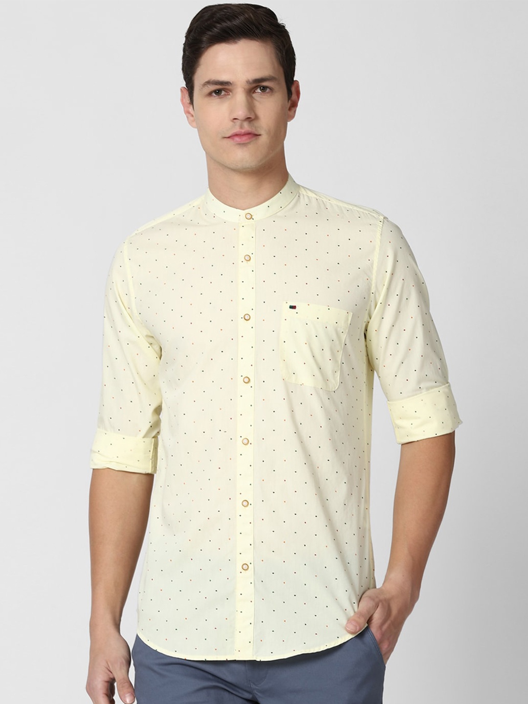 

Peter England Casuals Men Yellow Slim Fit Printed Casual Shirt