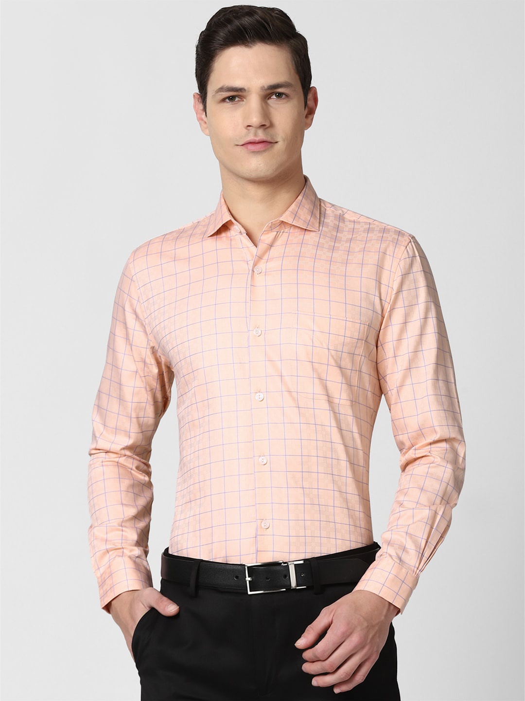 

Peter England Elite Men Peach-Coloured Slim Fit Checked Pure Cotton Formal Shirt