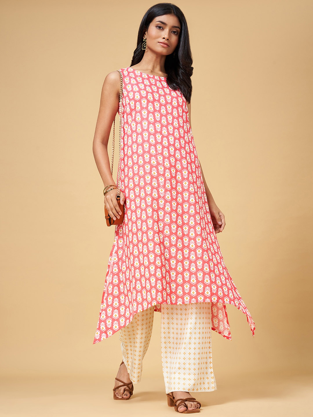 RANGMANCH BY PANTALOONS Women Coral Ethnic Motifs Printed Kurta with Trousers