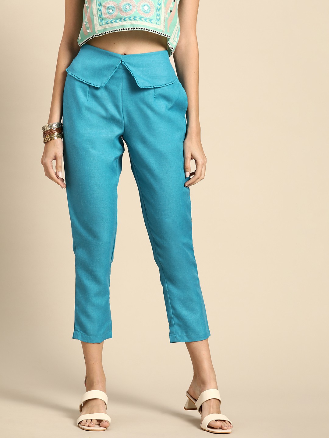 

Anouk Women Blue Solid High-Rise Cropped Trousers