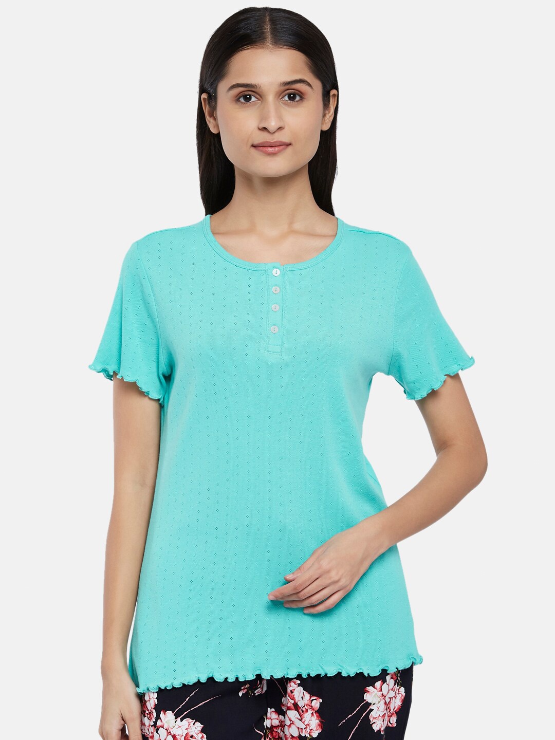 

Dreamz by Pantaloons Wwomen Turquoise Blue Solid Pure Cotton Lounge tshirt