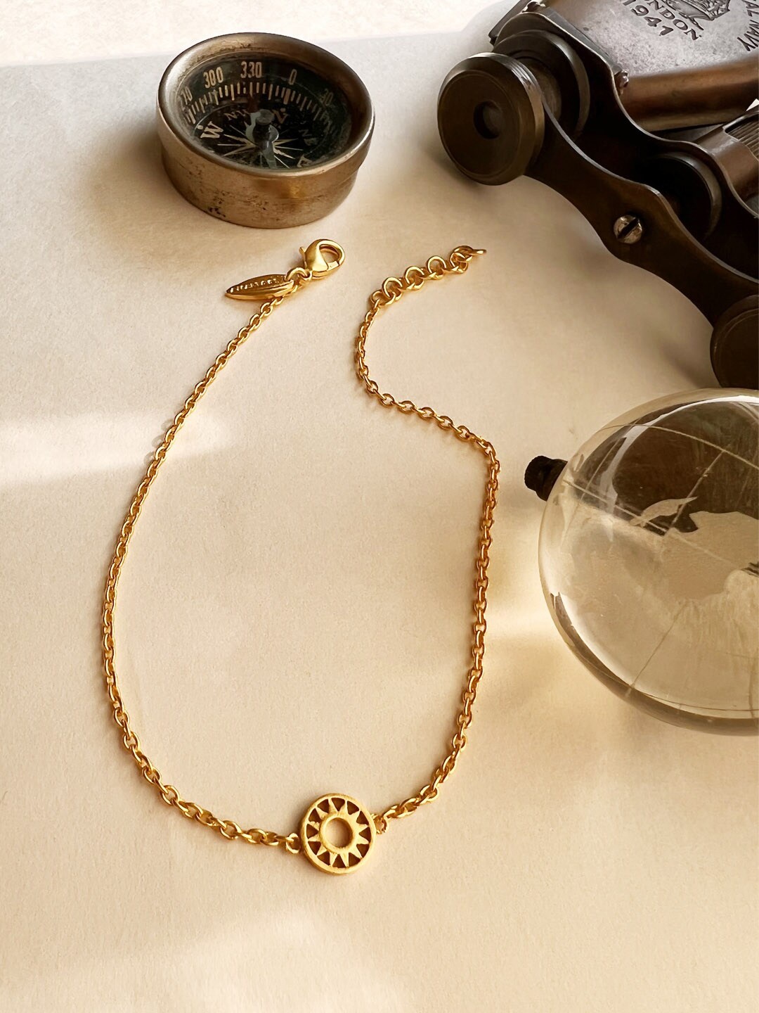 

Amaltaas 22K Gold-Plated Sun Anklet