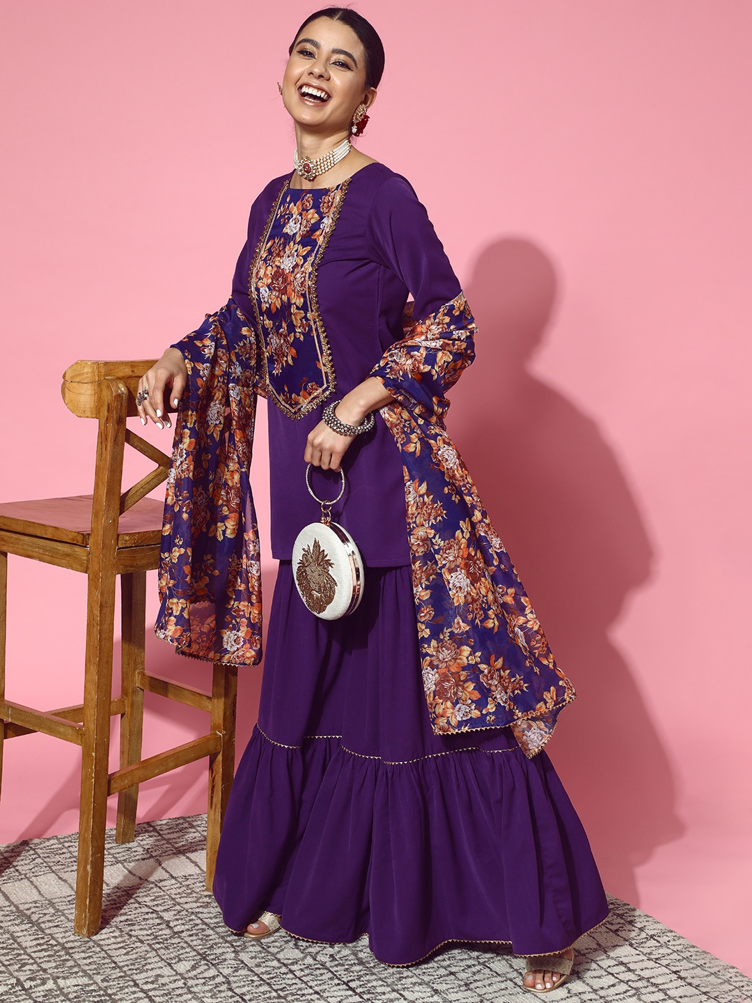 

Inddus Floral Polyester Scalloped Edge Kurta Set, Purple