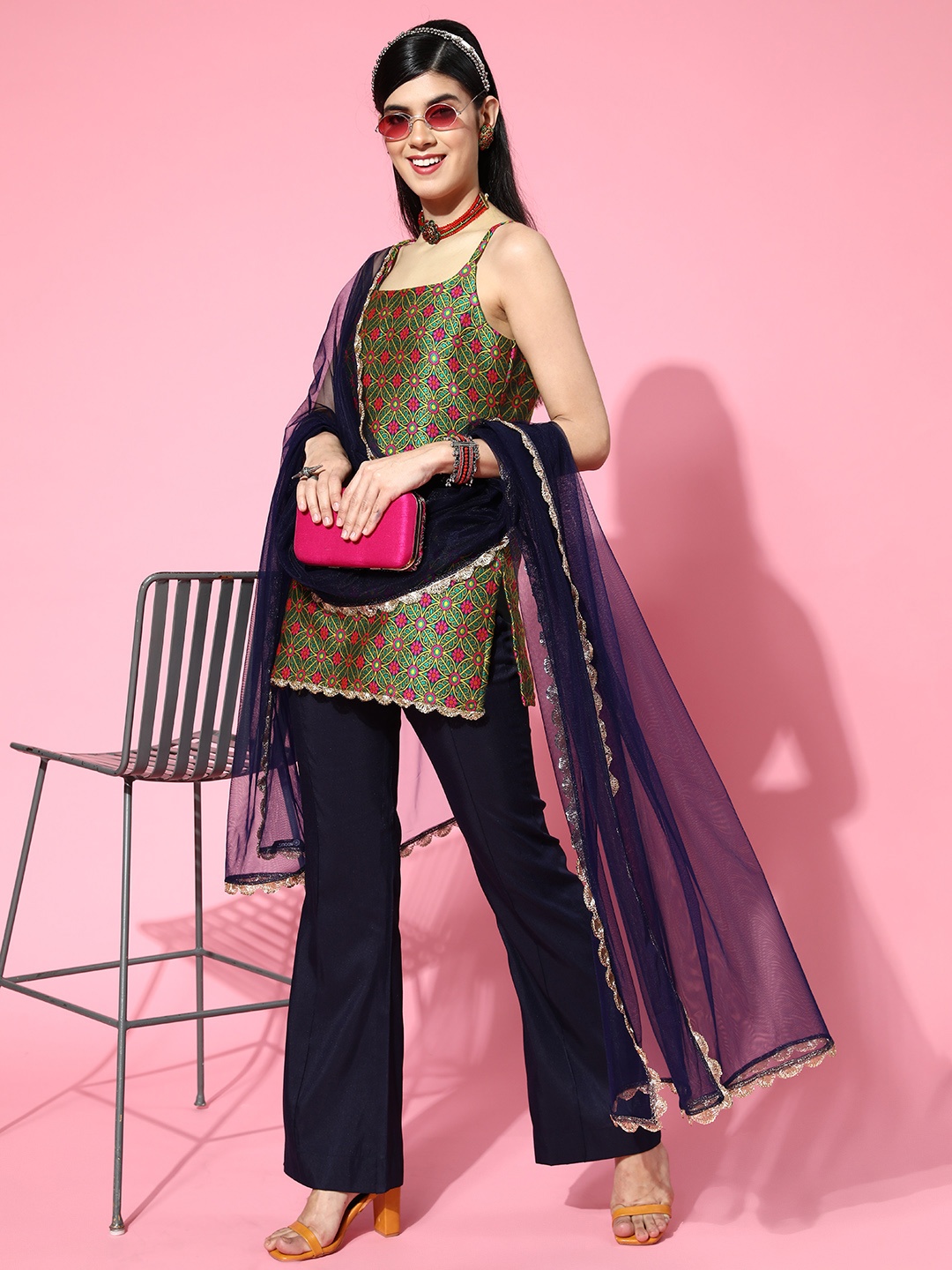 

Inddus Ethnic Motifs Silk Blend Scalloped Edge Kurta Set, Purple