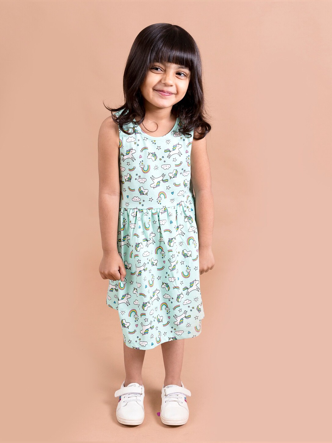 

pspeaches Green & White Unicorn Printed Dress