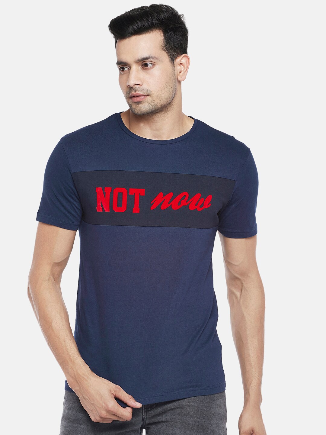 

People Men Blue Typography Printed Pure Cotton T-shirt