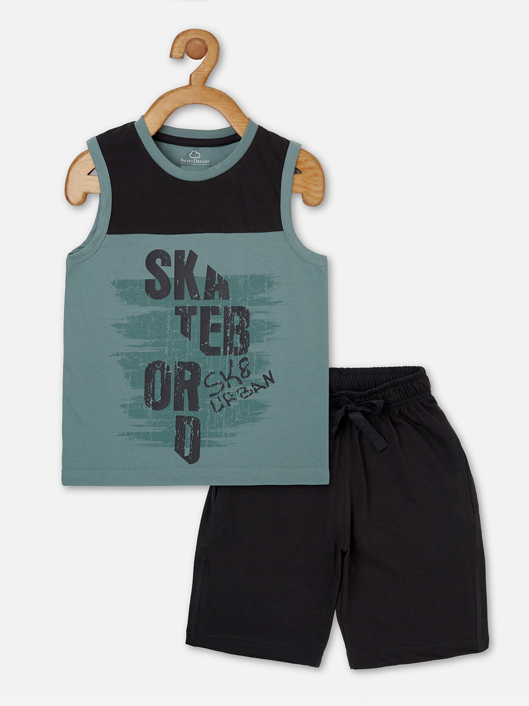 

Sweet Dreams Boys Green & Black Printed Night suit