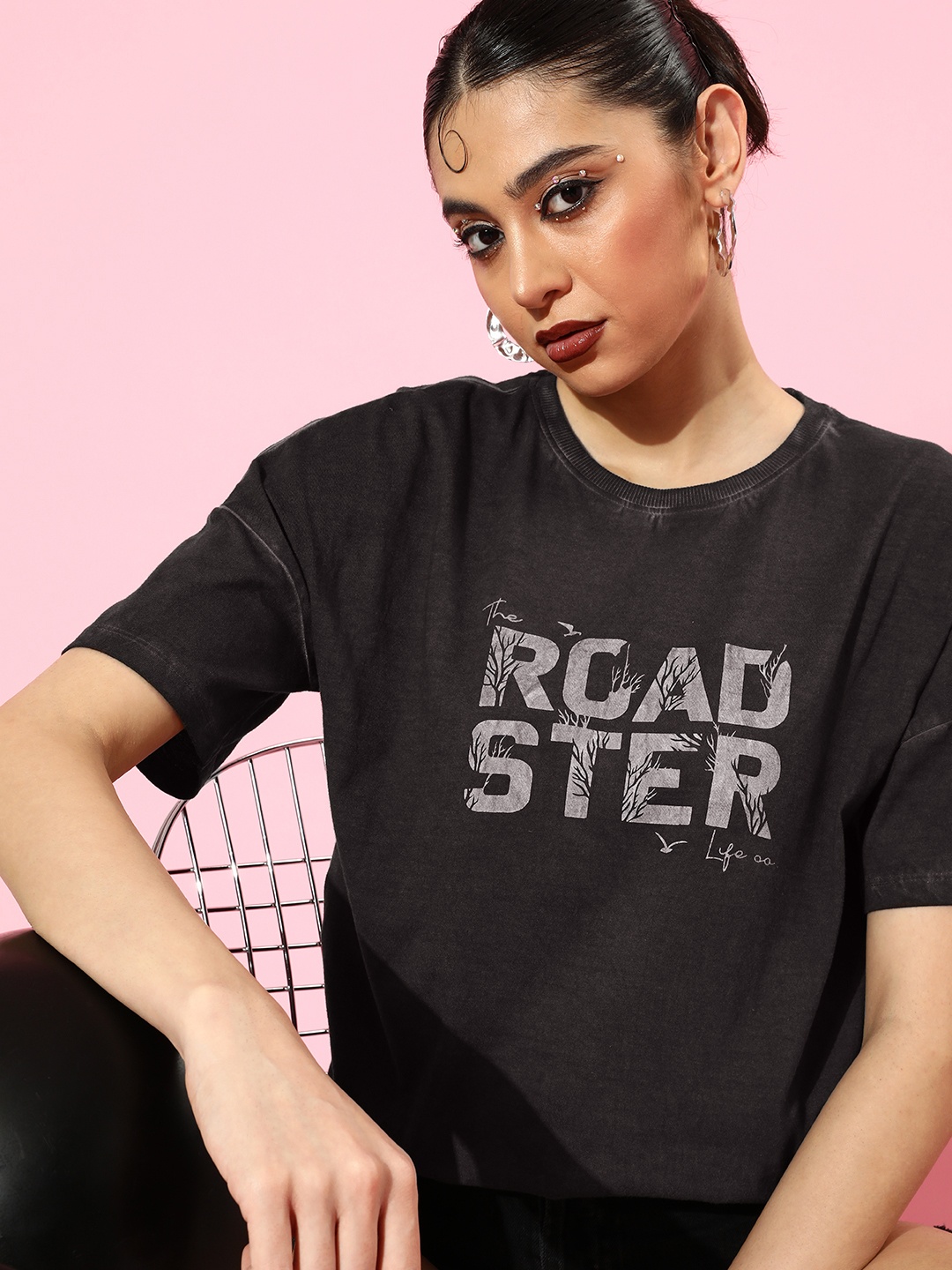 

Roadster Women Chic Brown Printed Graphic Tee