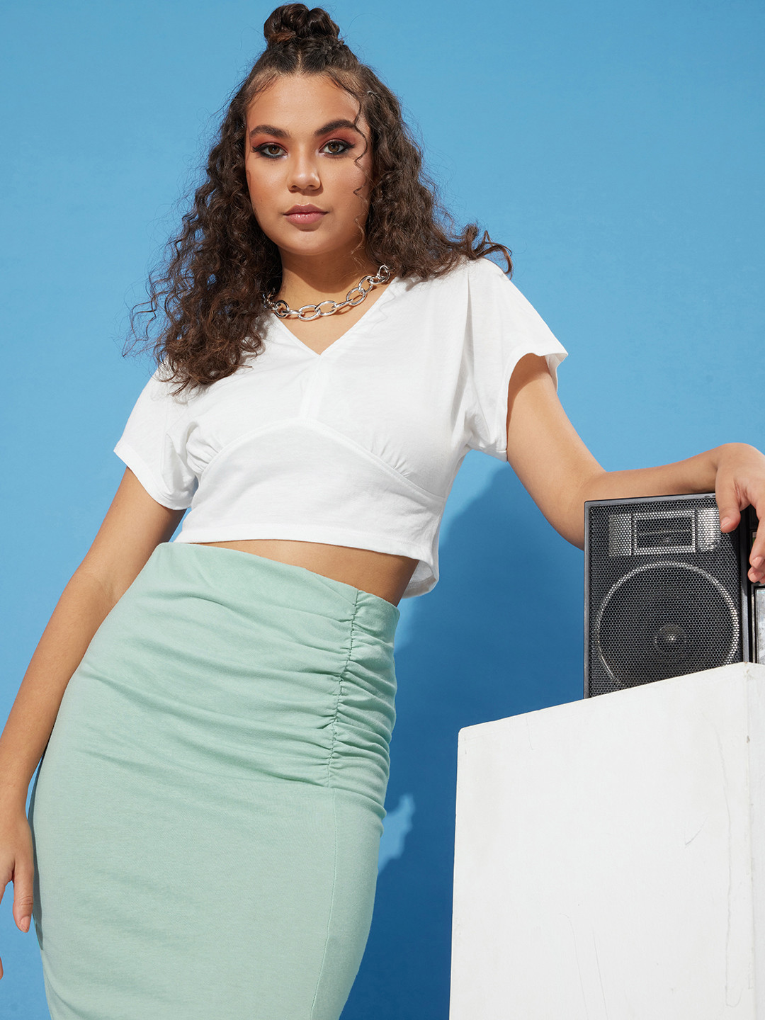 

Roadster Women Classic White Solid Top with Skirt