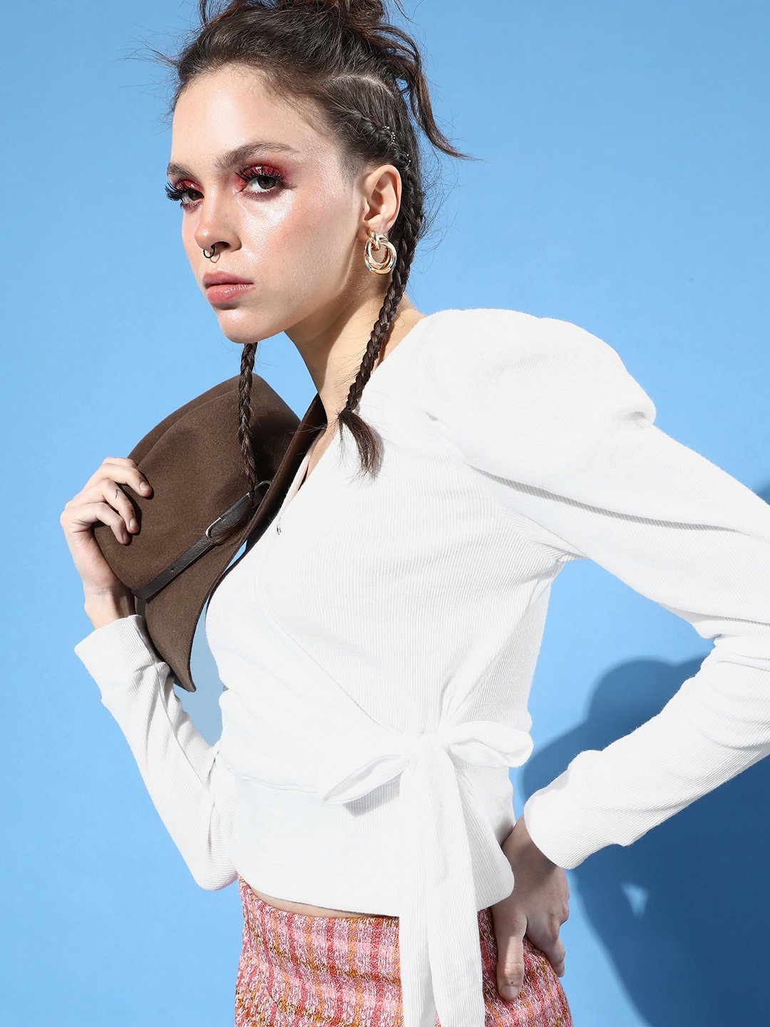 

Roadster White Solid Twist & Knot Top