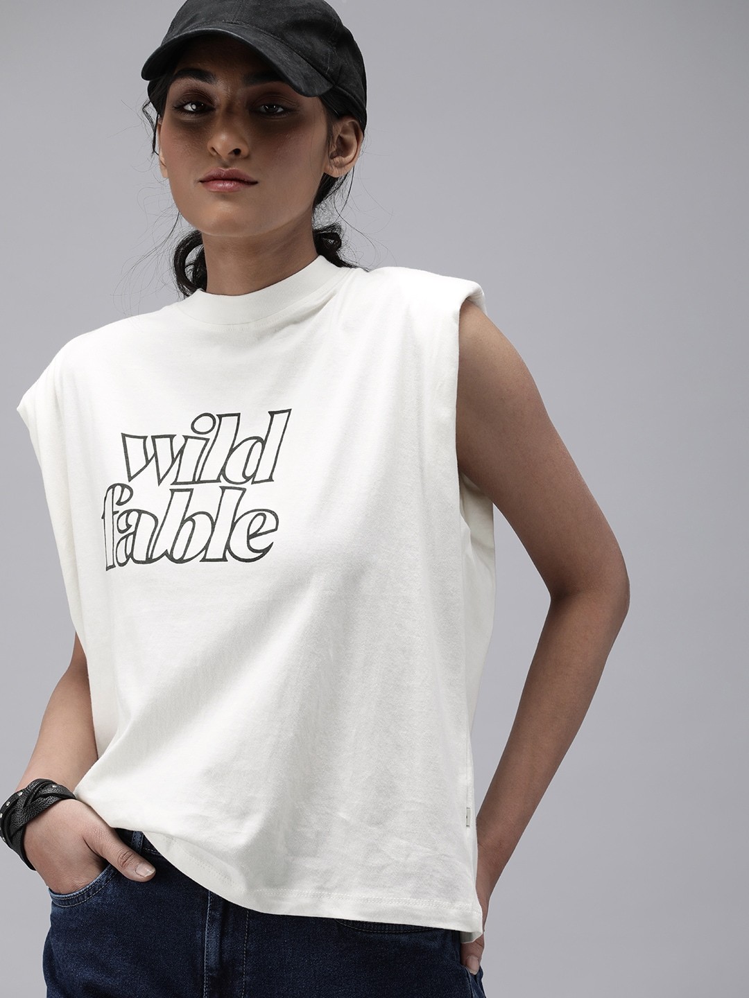 

The Roadster Lifestyle Co Women White Typography Printed Boxy Fit T-shirt