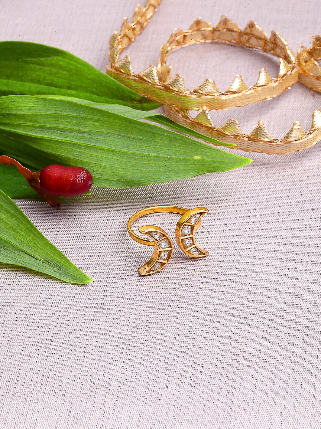 

Amaltaas Gold-Plated White Polki Stone-Studded Open Finger Ring