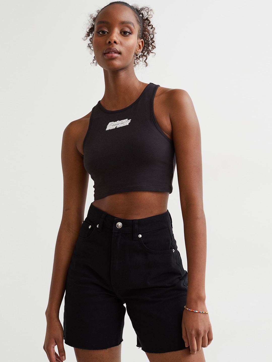 

H&M Woman Black Twill Bermuda shorts