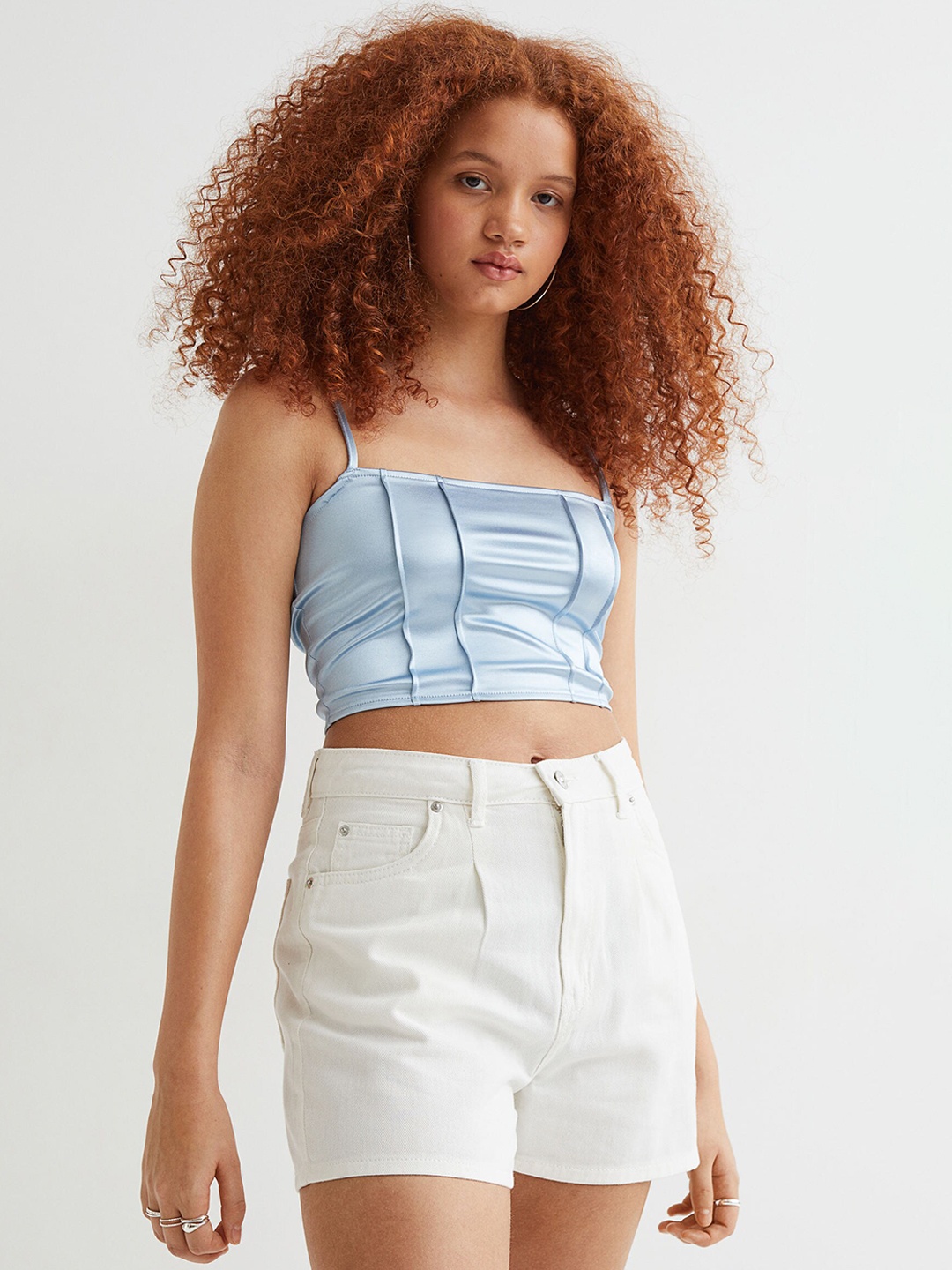 

H&M Woman White Twill shorts