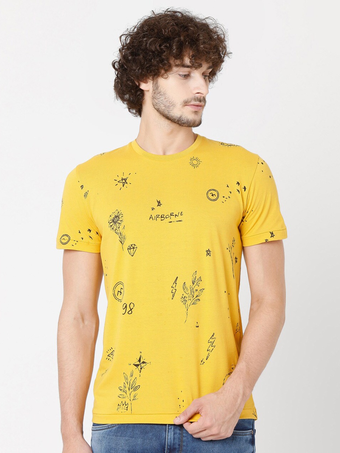 

Mufti Men Yellow Printed Slim Fit Pure Cotton T-shirt