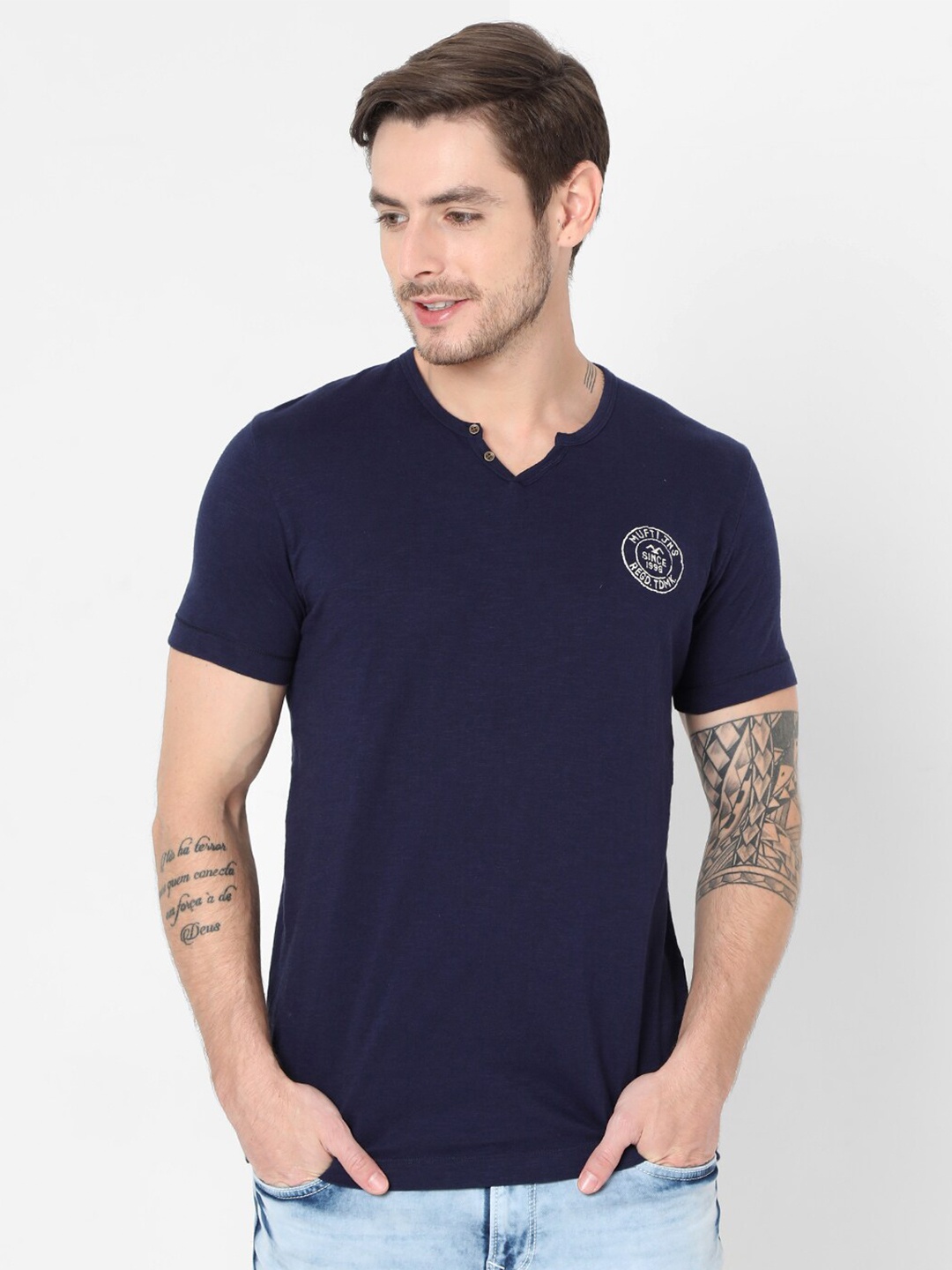 

Mufti Men Navy Blue Cotton Slim Fit T-shirt