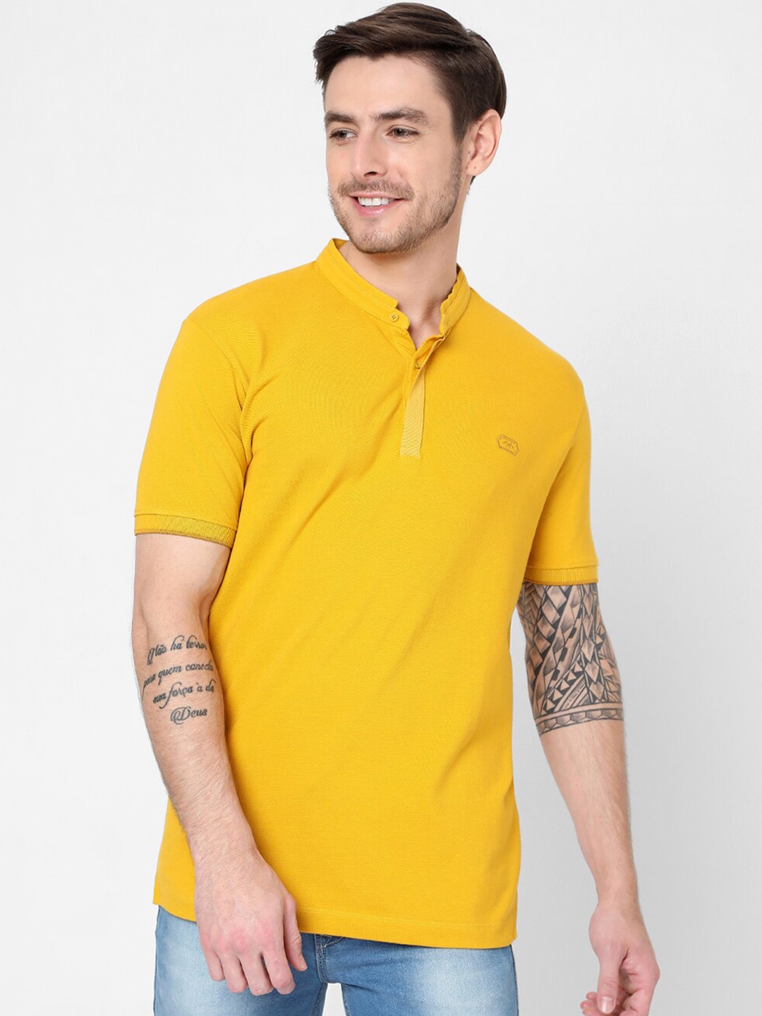 

Mufti Men Yellow Mandarin Collar Slim Fit T-shirt