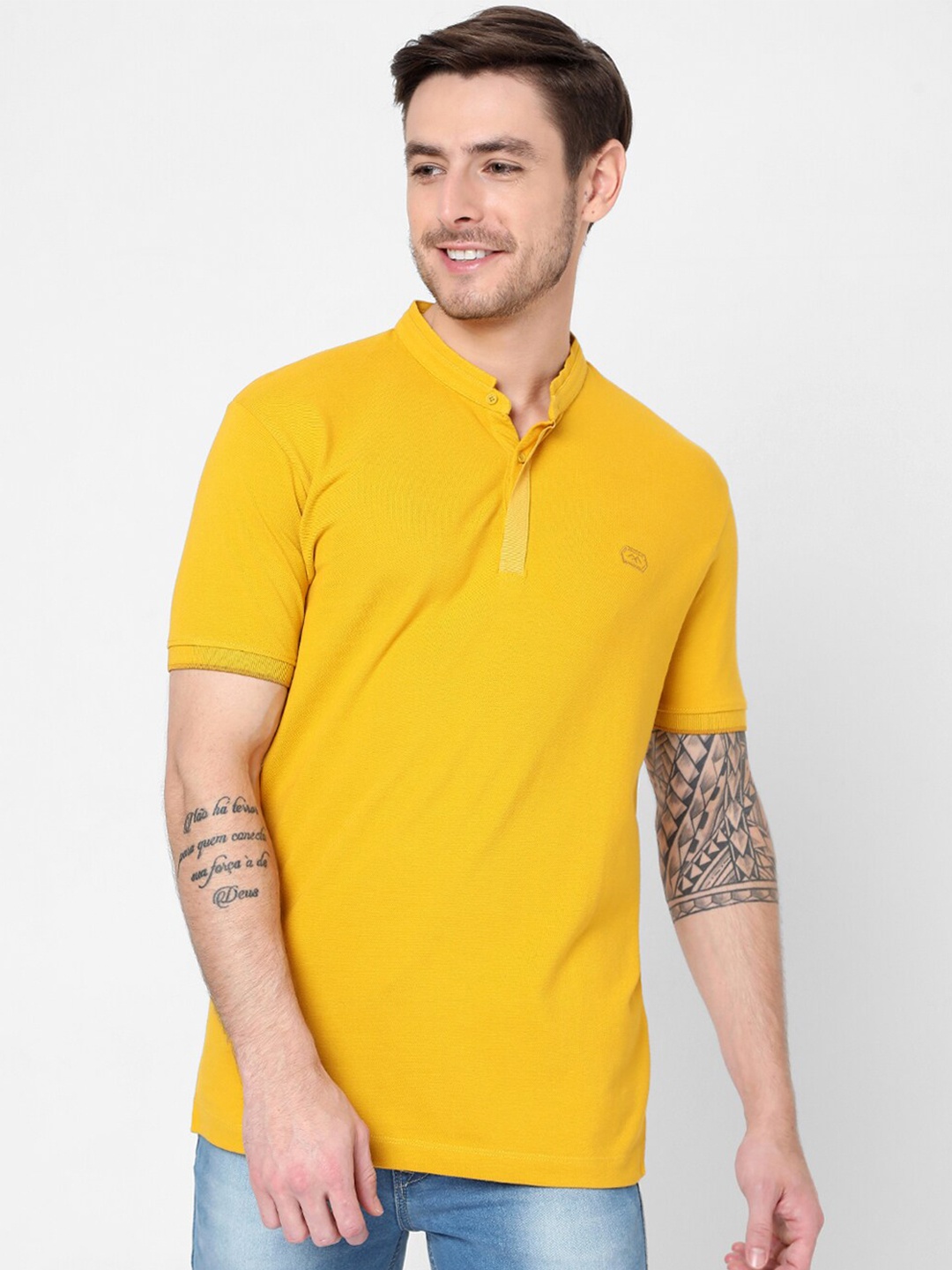 

Mufti Men Mustard Yellow Mandarin Collar Slim Fit T-shirt