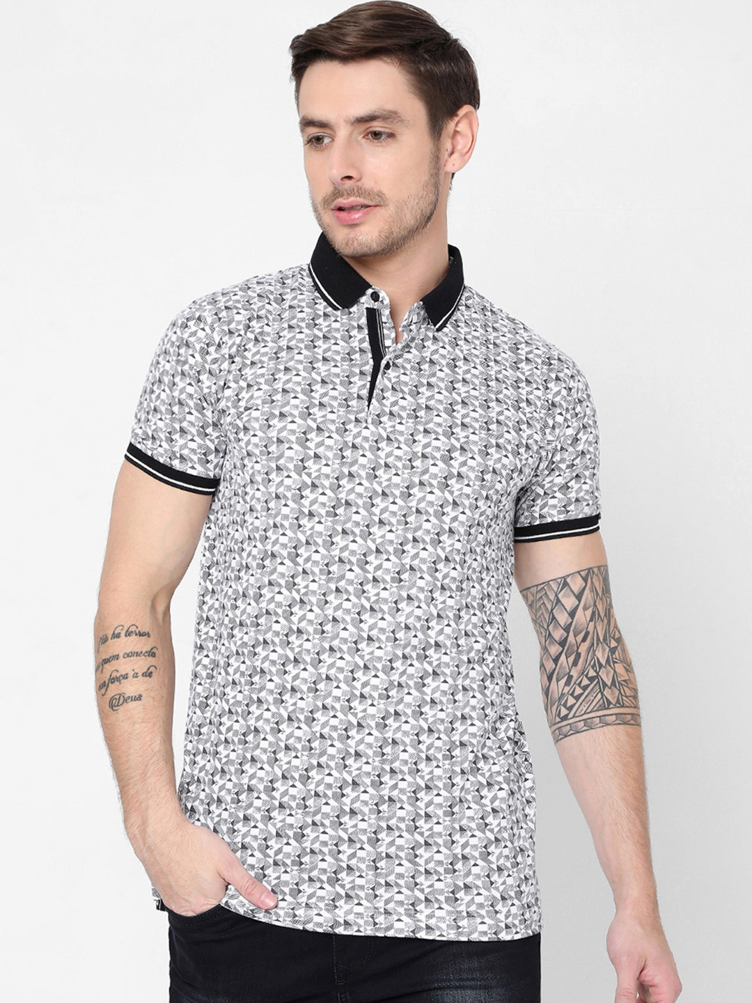 

Mufti Men White Cotton Printed Polo Collar Slim Fit T-shirt