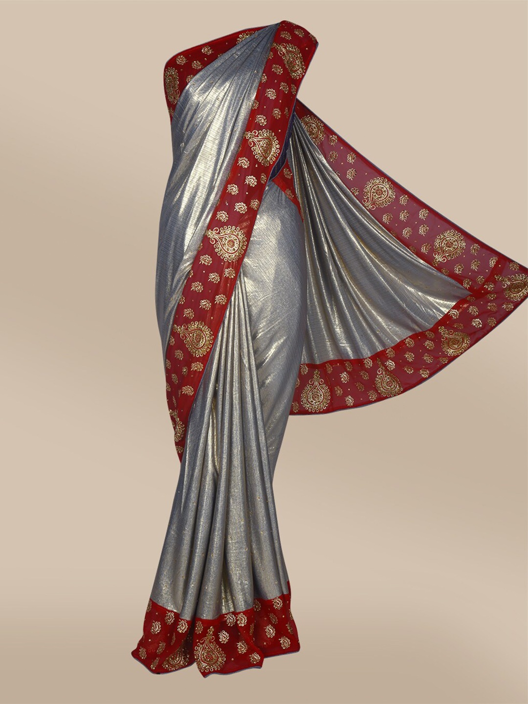 

The Chennai Silks Grey & Maroon Floral Beads and Stones Fusion Saree