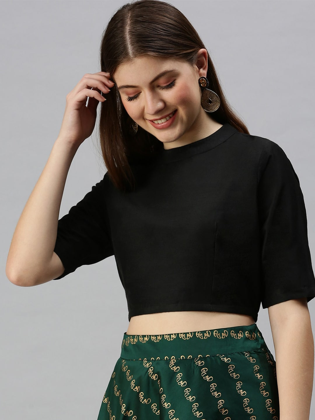 

De Moza Black Crop Top