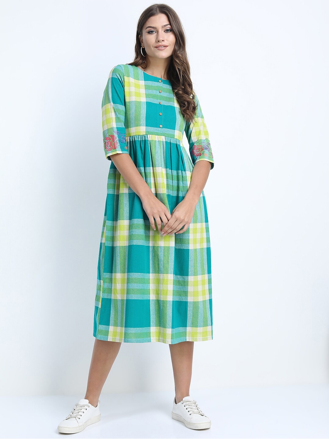 

Vishudh Turquoise Blue Checked Ethnic A-Line Midi Dress