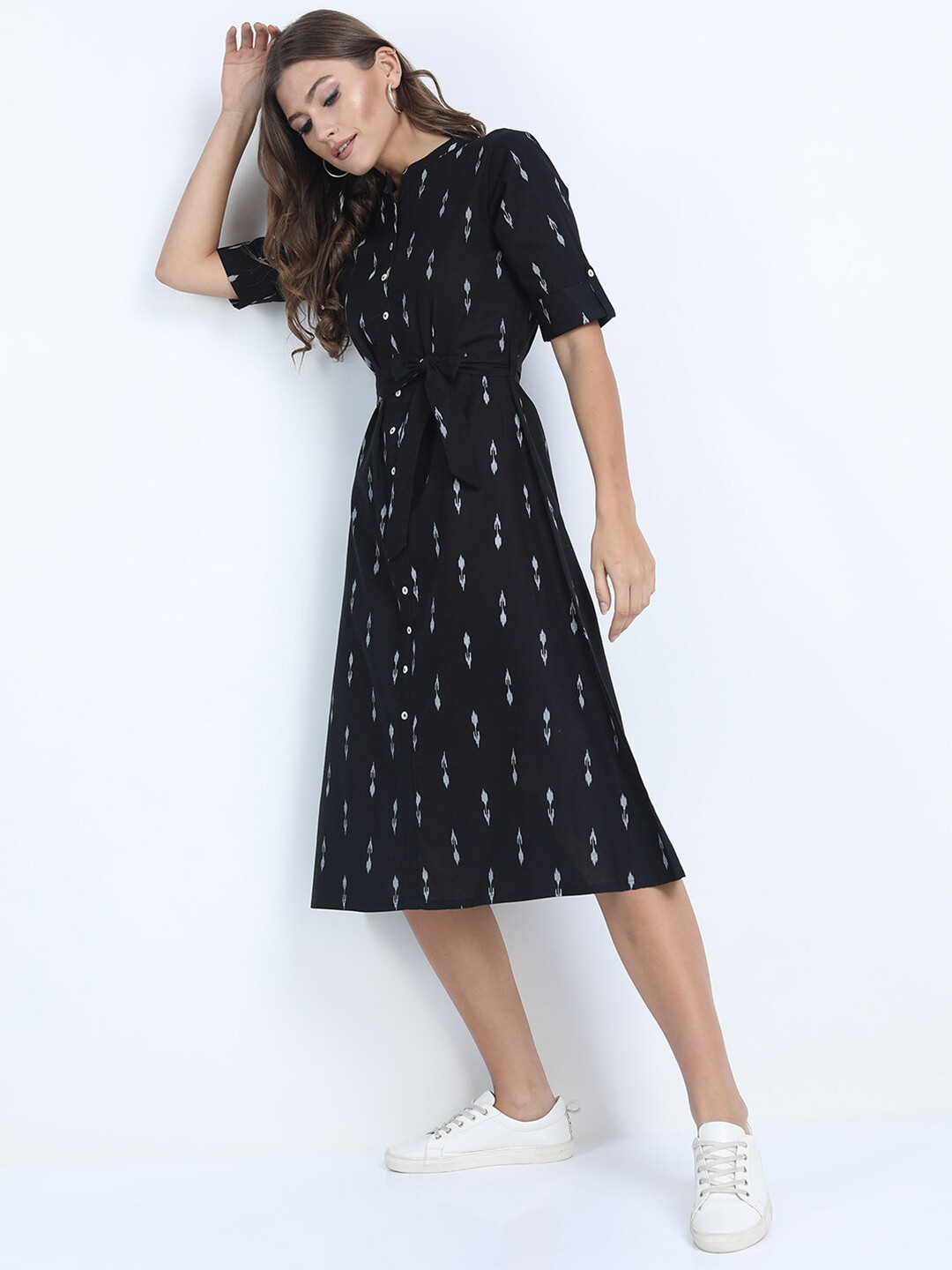 

Vishudh Black & Grey Printed Ethnic A-Line Midi Dress With Belt
