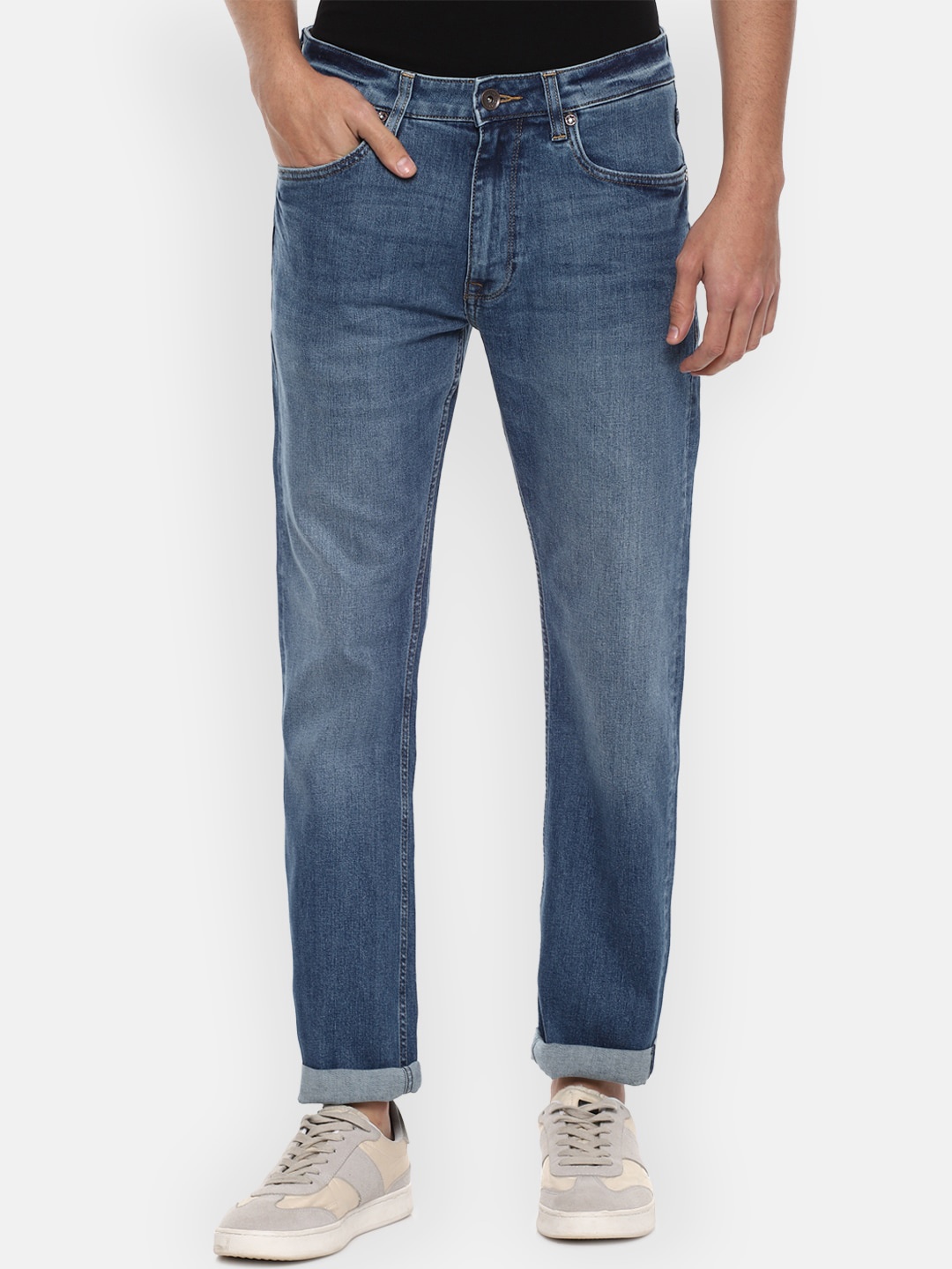 

Louis Philippe Jeans Men Blue Light Fade Stretchable Jeans