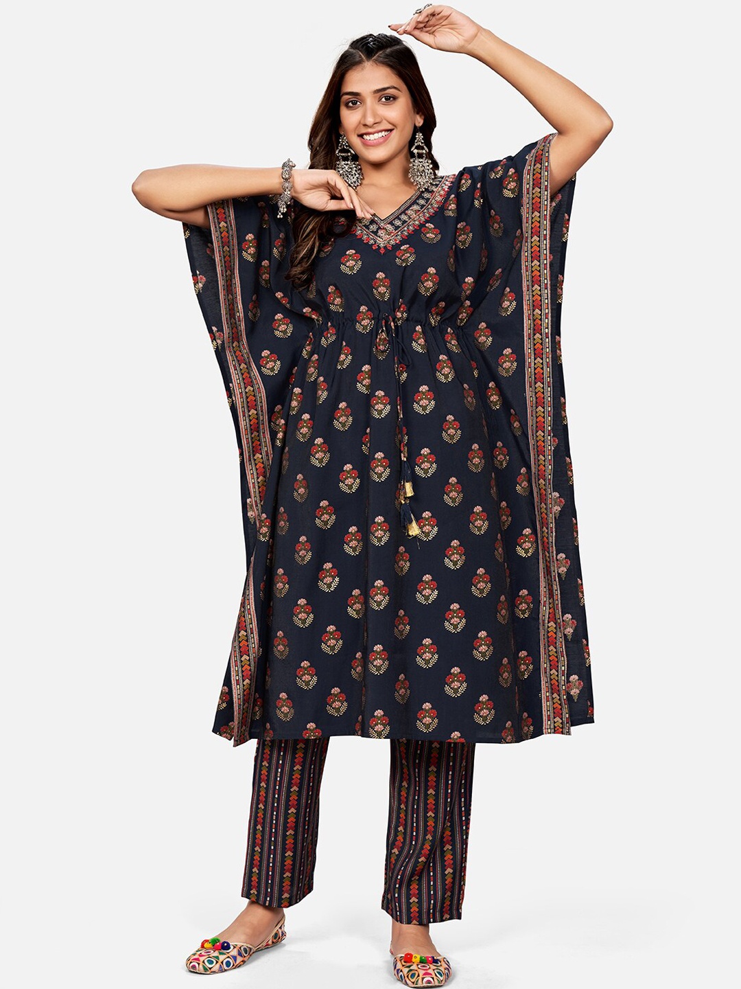 Vbuyz Women Blue Floral Printed Kaftan Kurta with Trousers