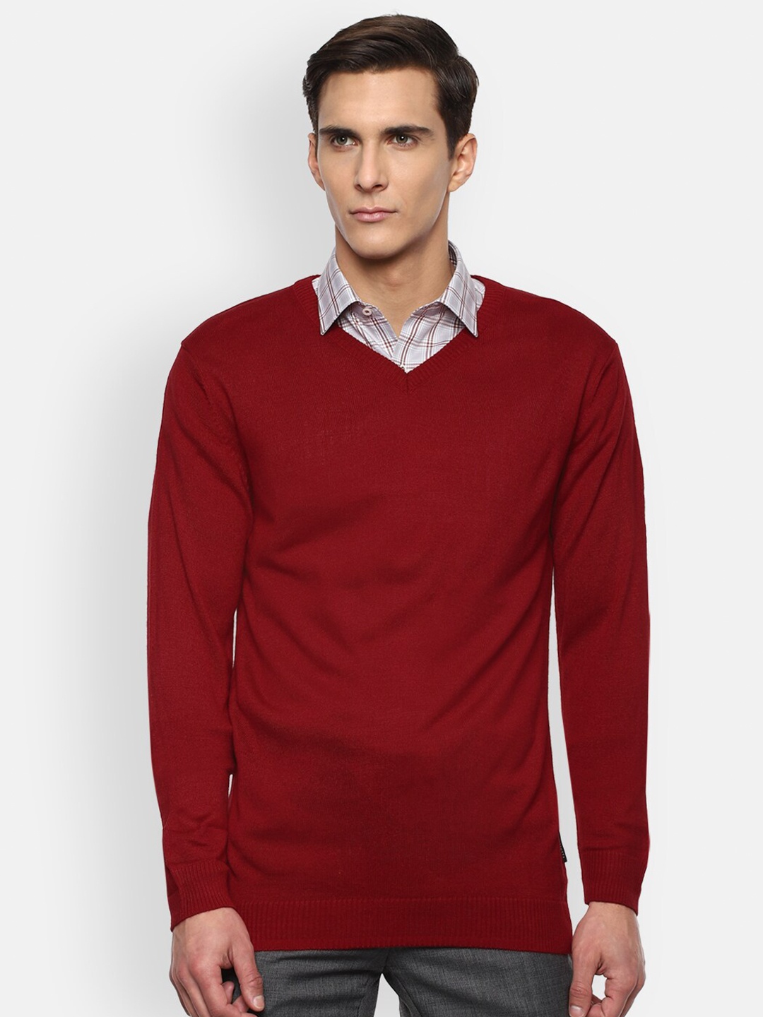 

Van Heusen Men Maroon Solid Pullover