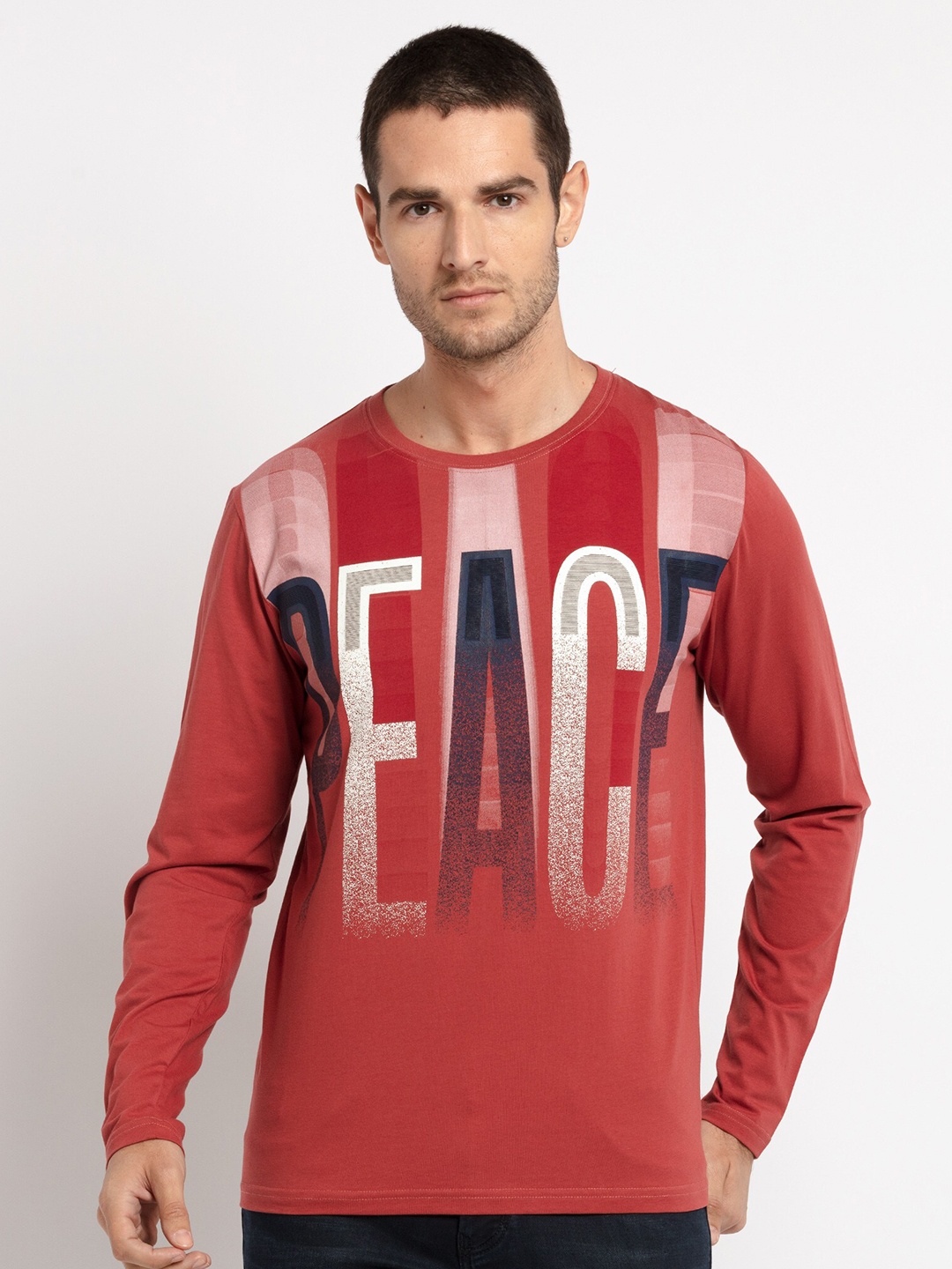 Status Quo Men Red Printed Raw Edge T-shirt