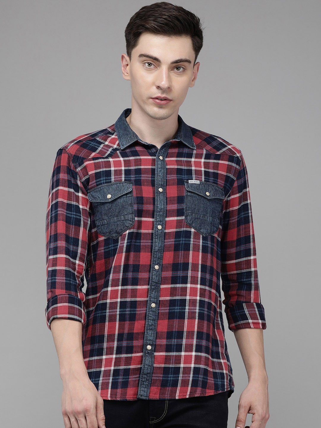 

Voi Jeans Men Red Pure Cotton Standard Slim Fit Tartan Checks Checked Casual Shirt