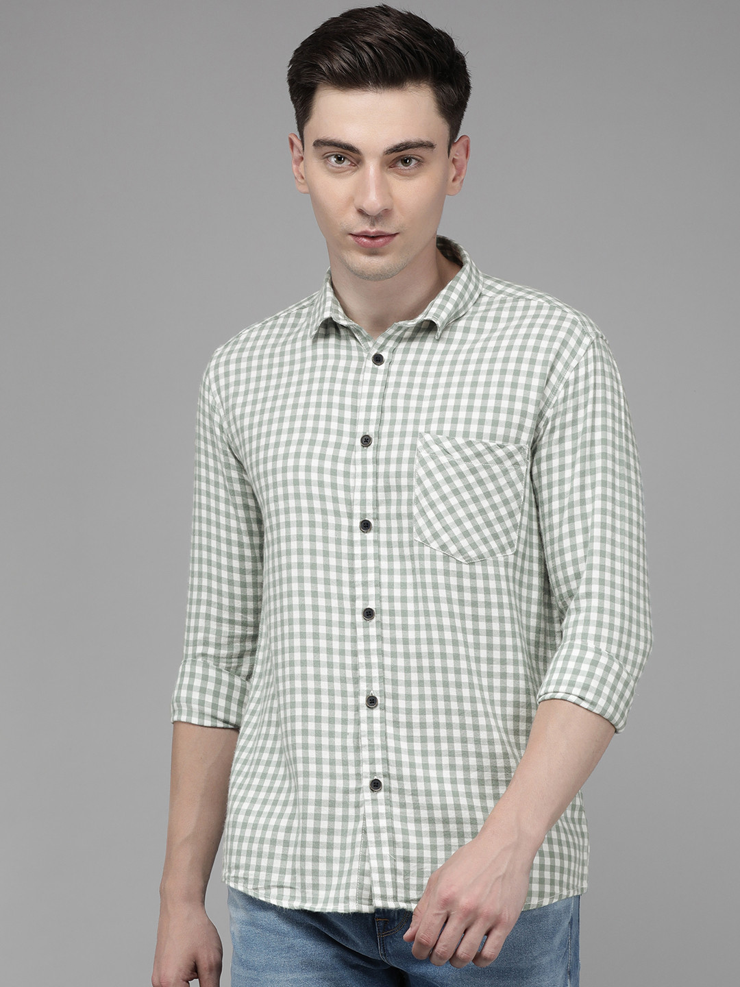 

Voi Jeans Men Green Pure Cotton Standard Slim Fit Gingham Checks Casual Shirt