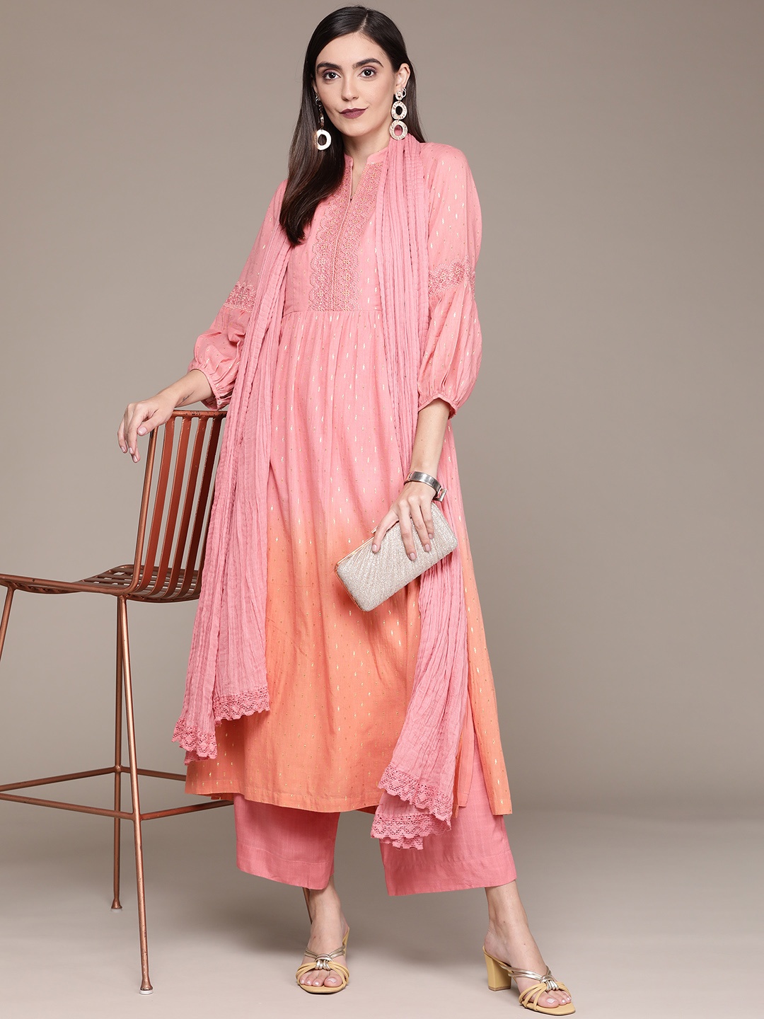 

aarke Ritu Kumar Women Peach-Coloured Ombre Kurta with Palazzos & Dupatta