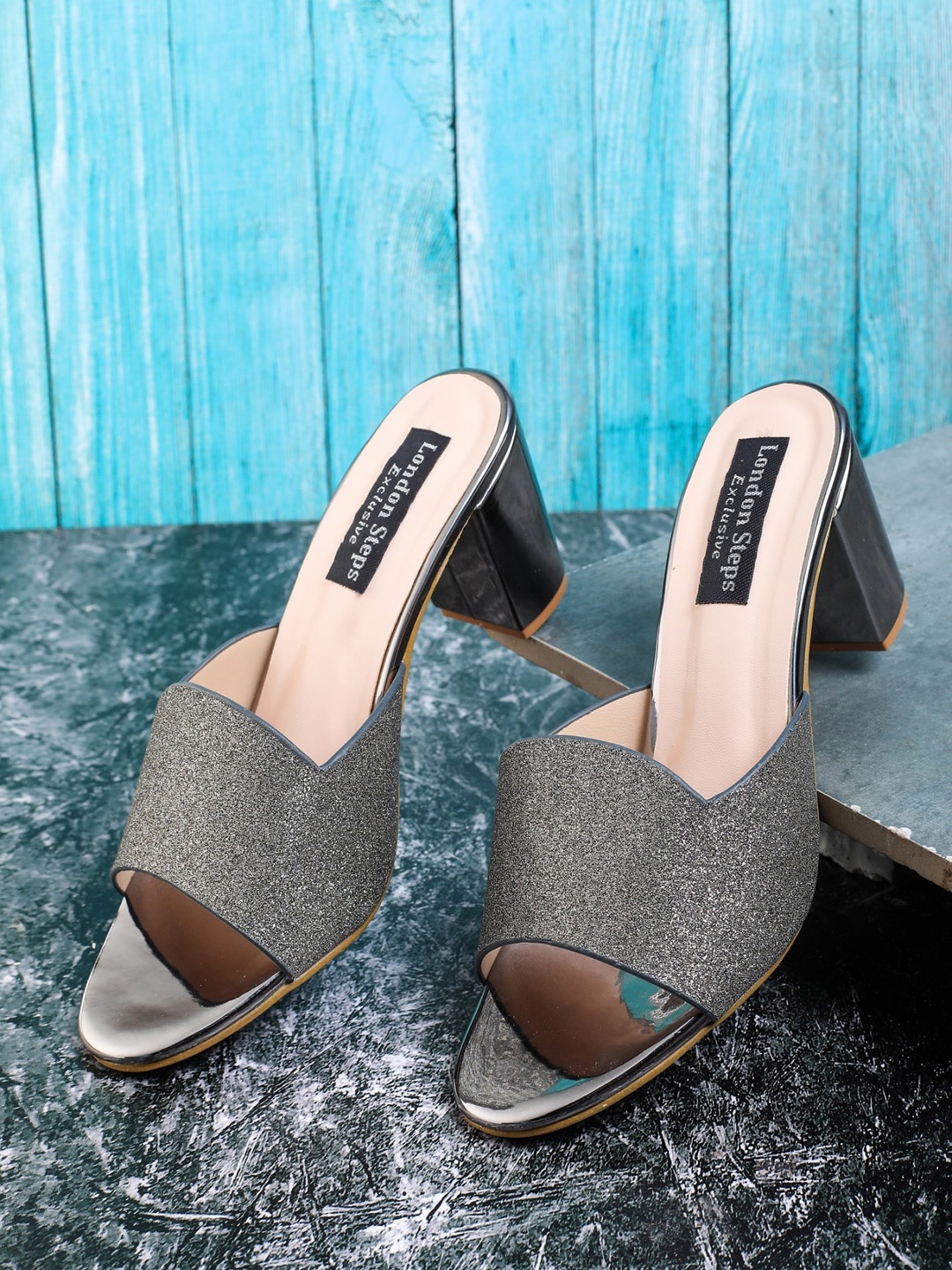 

LONDON STEPS Grey Embellished Block Sandals