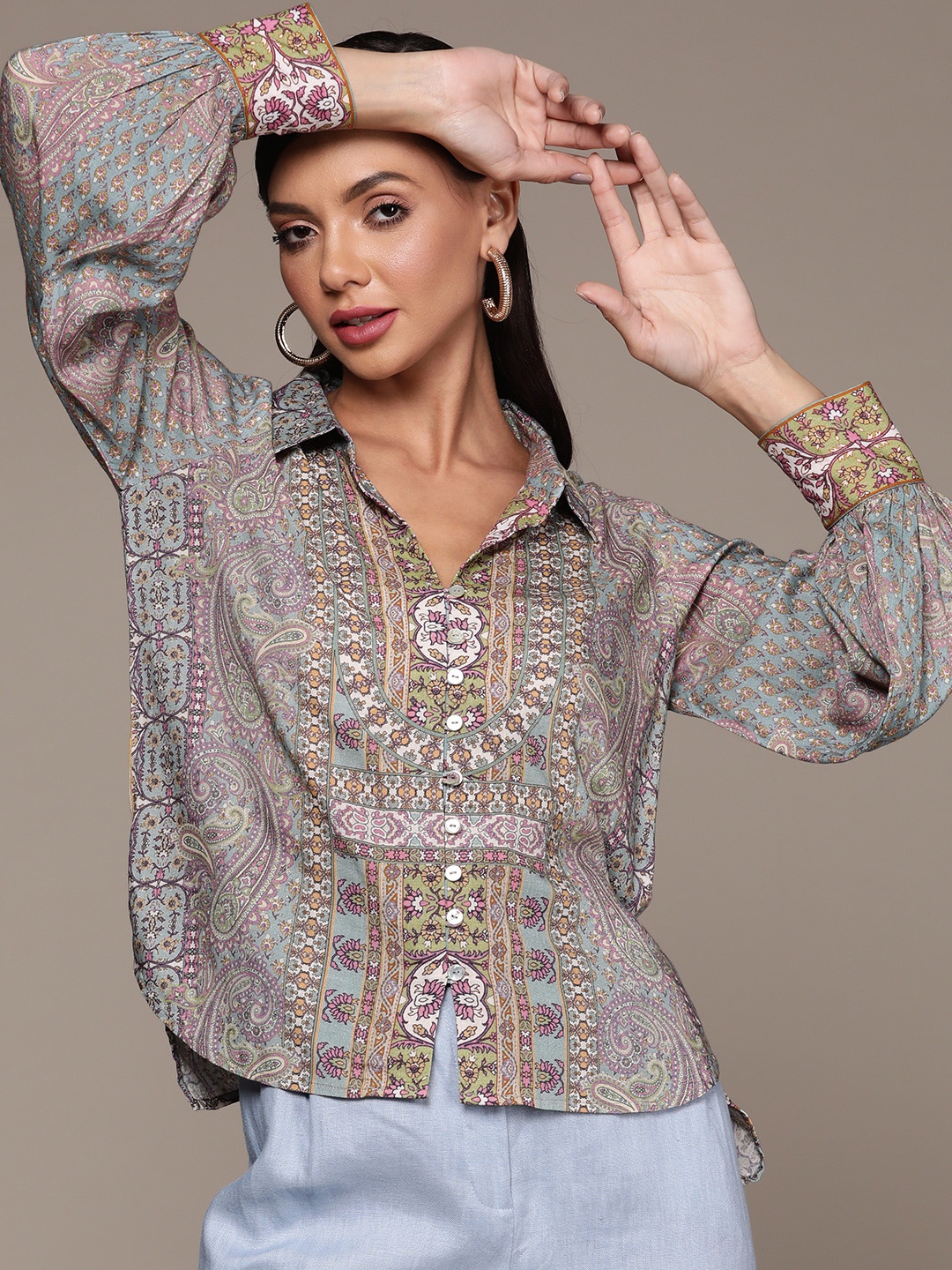 

aarke Ritu Kumar Women Blue & Purple Ethnic Motif Print Casual Shirt