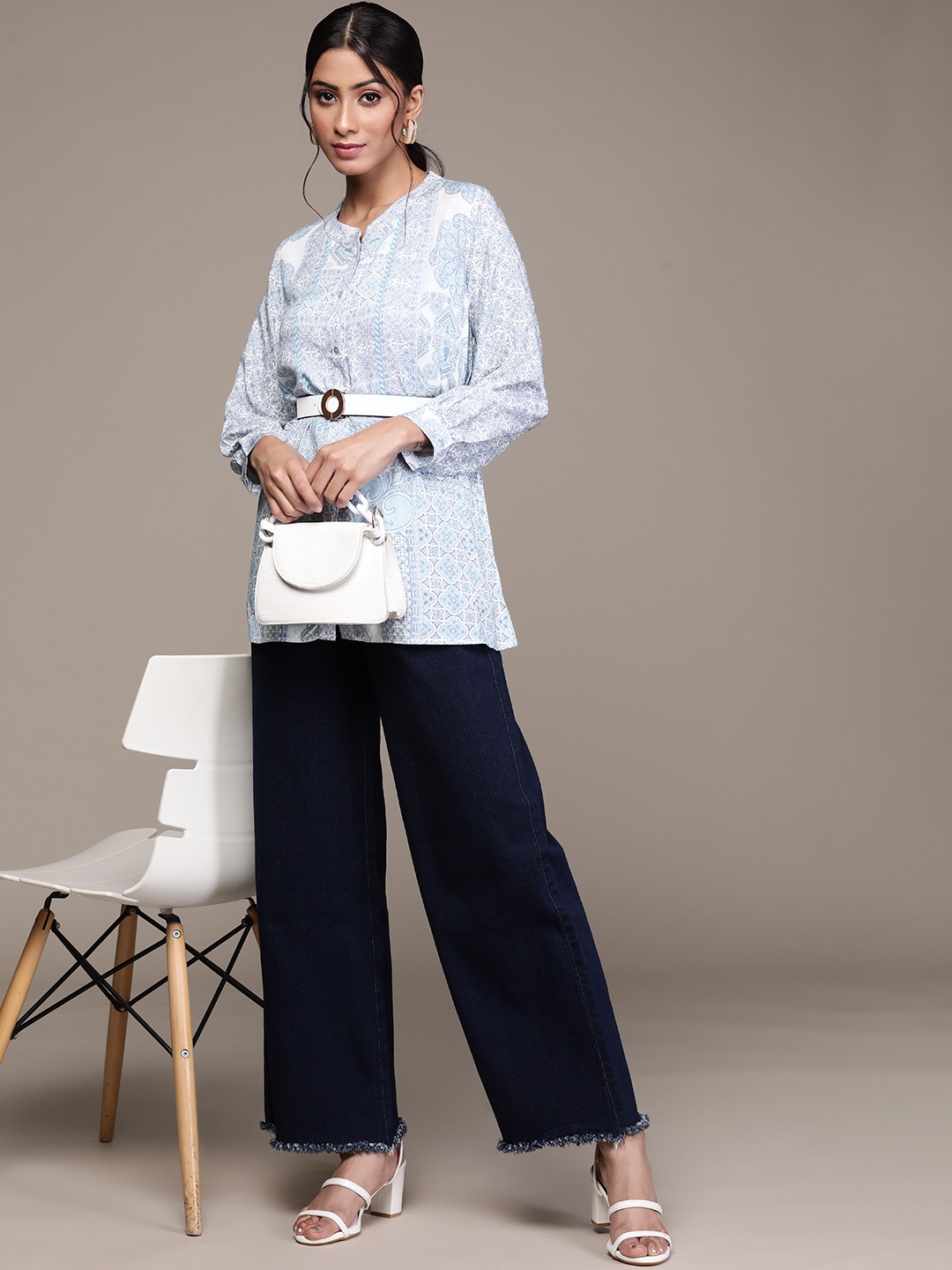 

aarke Ritu Kumar Women Blue & White Ethnic Motifs Printed Longline Casual Shirt
