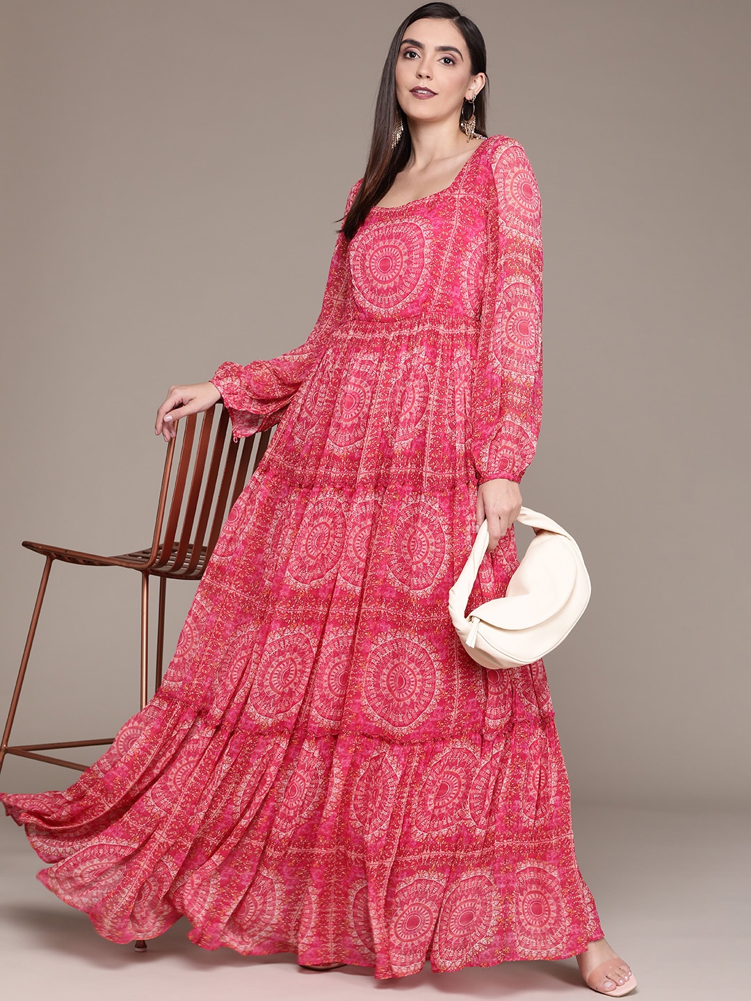 

aarke Ritu Kumar Women Pink & Off White Abstract Printed Maxi Dress